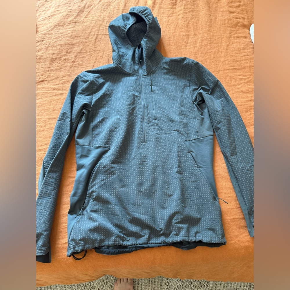Lululemon Tec Jacket- L
